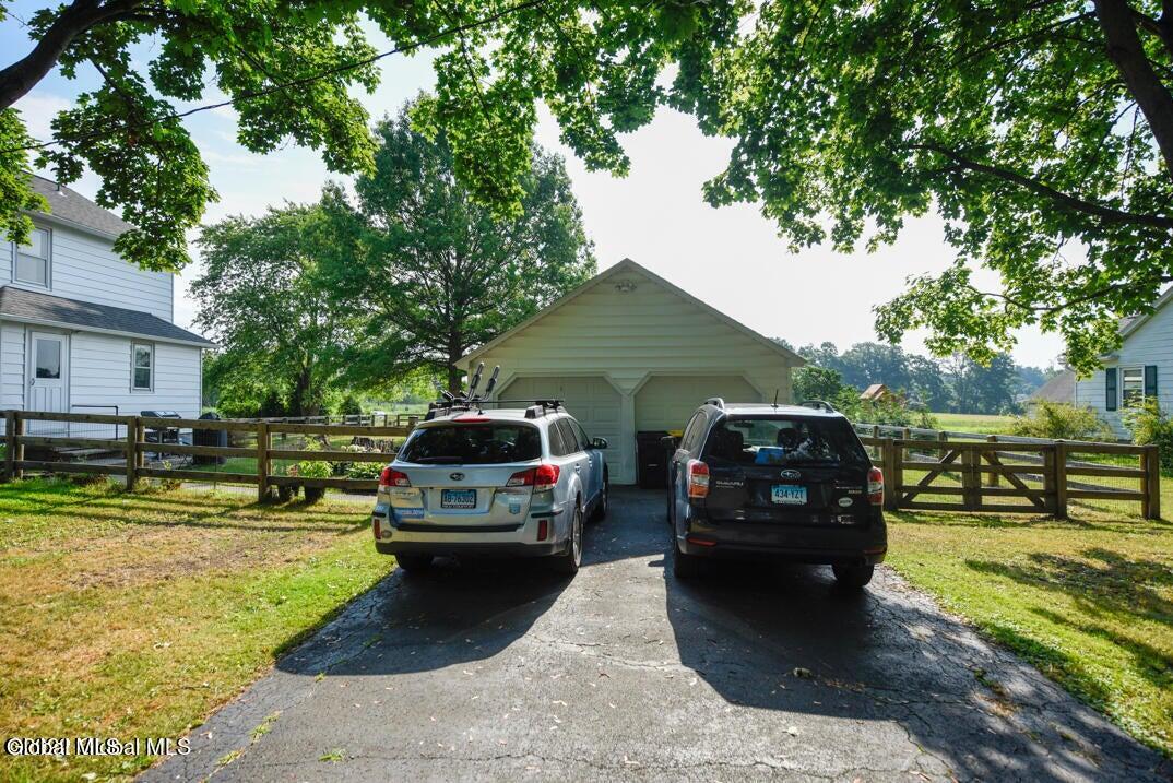 642 Feura Bush Road Bethlehem, NY 12077 - Photo 23 of 23 20220722164948842493000000-o