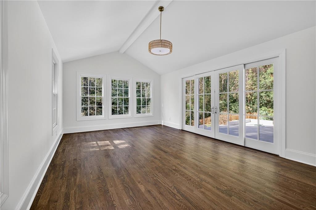 2914 Rockingham Drive Northwest Atlanta, GA 30327 - Photo 12 of 65