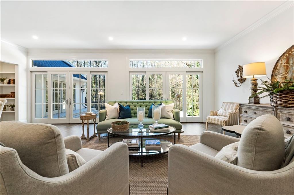 2914 Rockingham Drive Northwest Atlanta, GA 30327 - Photo 15 of 65