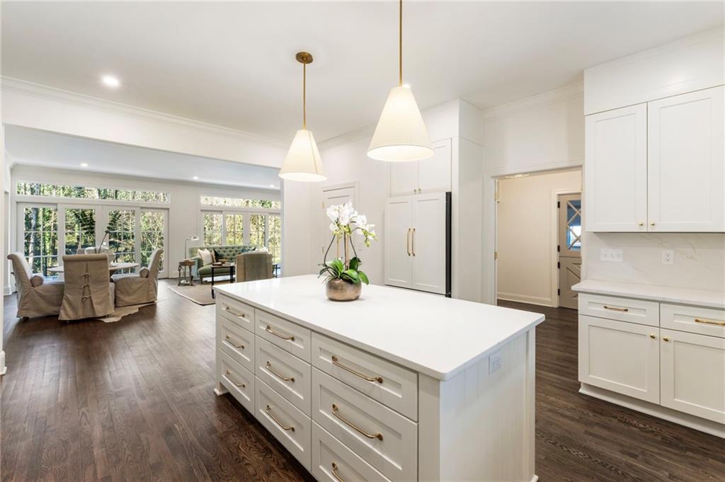 2914 Rockingham Drive Northwest Atlanta, GA 30327 - Photo 18 of 65