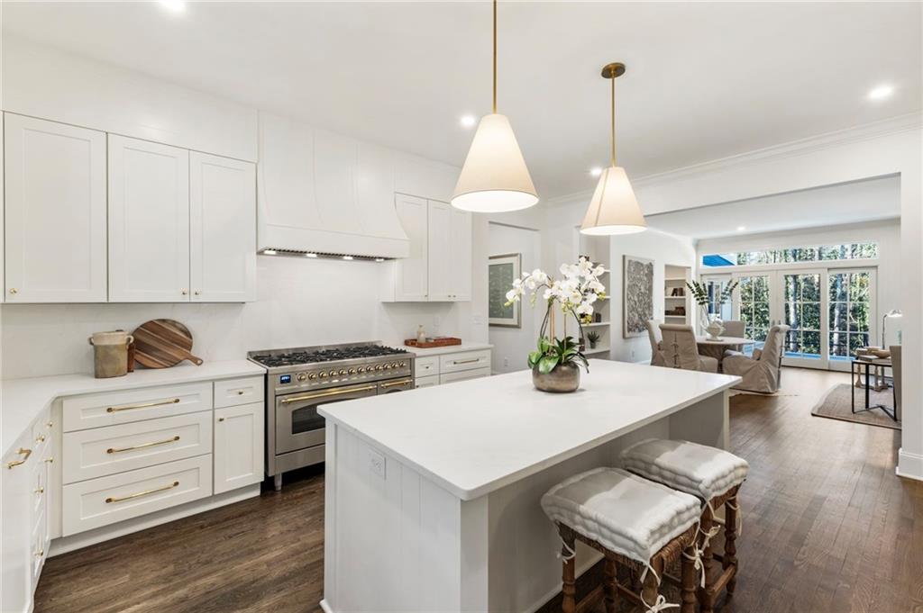 2914 Rockingham Drive Northwest Atlanta, GA 30327 - Photo 24 of 65