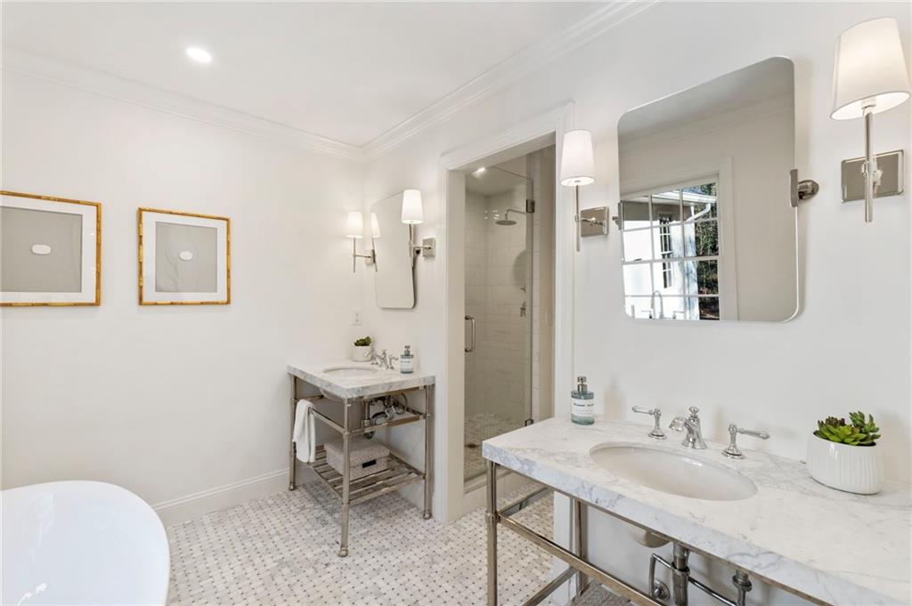 2914 Rockingham Drive Northwest Atlanta, GA 30327 - Photo 31 of 65