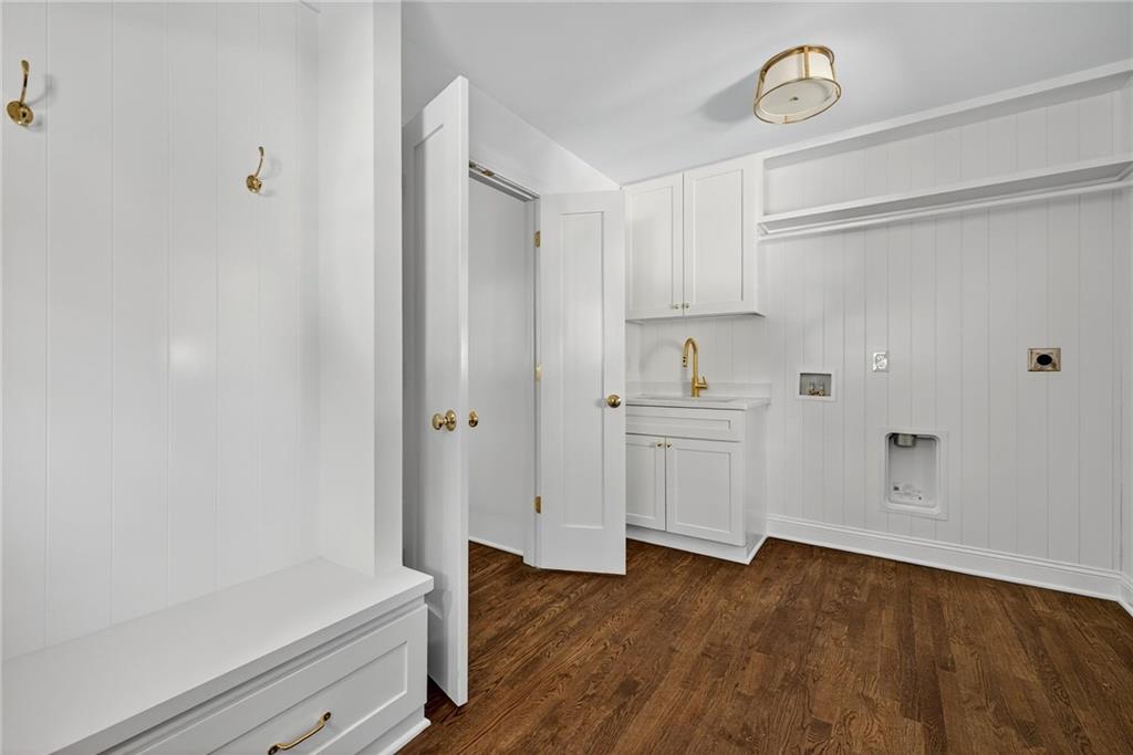 2914 Rockingham Drive Northwest Atlanta, GA 30327 - Photo 36 of 65