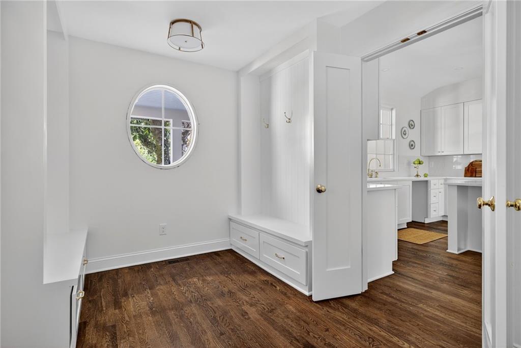 2914 Rockingham Drive Northwest Atlanta, GA 30327 - Photo 37 of 65