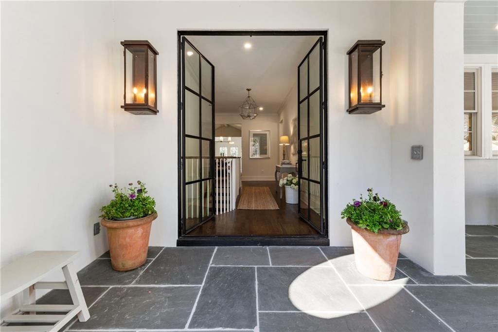 2914 Rockingham Drive Northwest Atlanta, GA 30327 - Photo 4 of 65