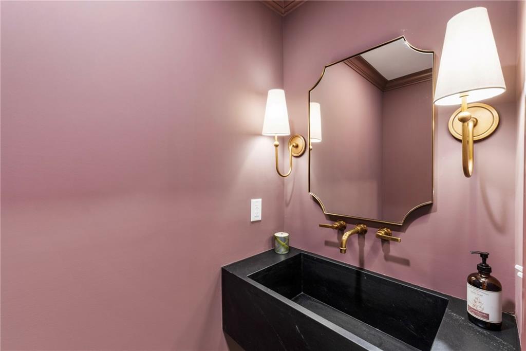 2914 Rockingham Drive Northwest Atlanta, GA 30327 - Photo 45 of 65