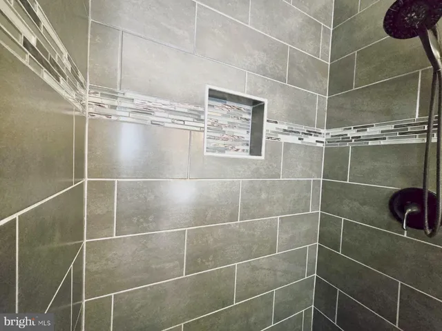 $445,000 | 7400 Pembroke Drive, Clinton, MD 20735