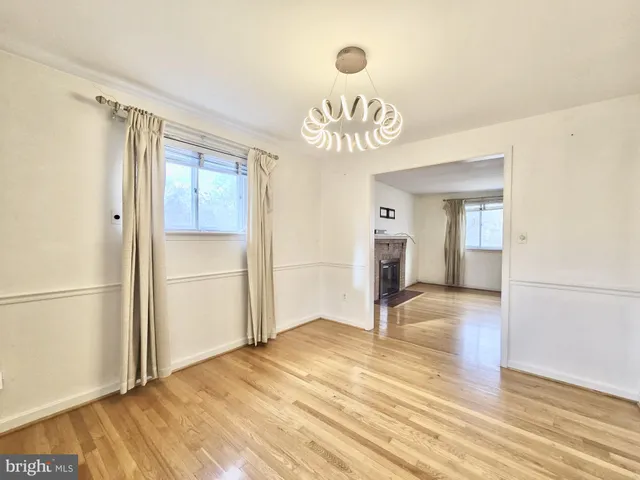 $445,000 | 7400 Pembroke Drive, Clinton, MD 20735