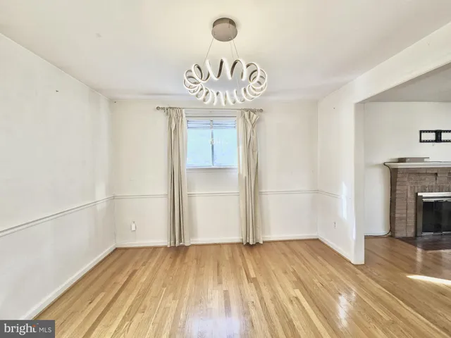 $445,000 | 7400 Pembroke Drive, Clinton, MD 20735