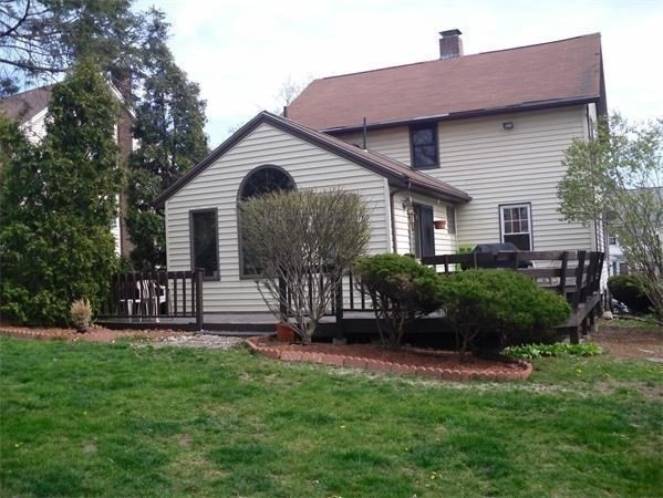 110 Barnard Road Worcester, MA 01605 - Photo 3 of 28 Gallery Image 3