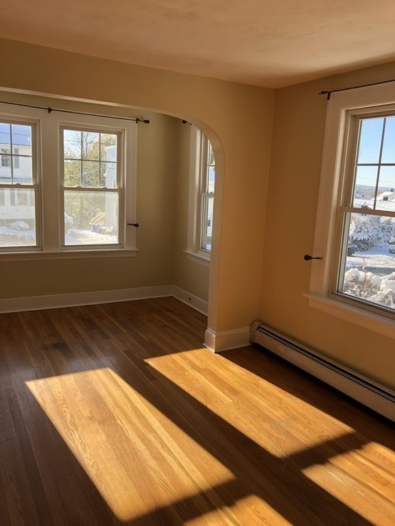 110 Barnard Road Worcester, MA 01605 - Photo 5 of 28 Gallery Image 5