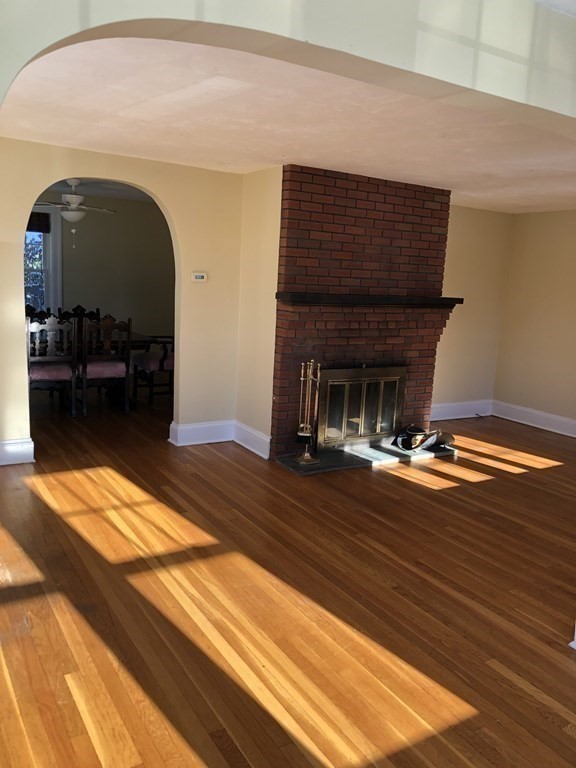 110 Barnard Road Worcester, MA 01605 - Photo 6 of 28 Gallery Image 6