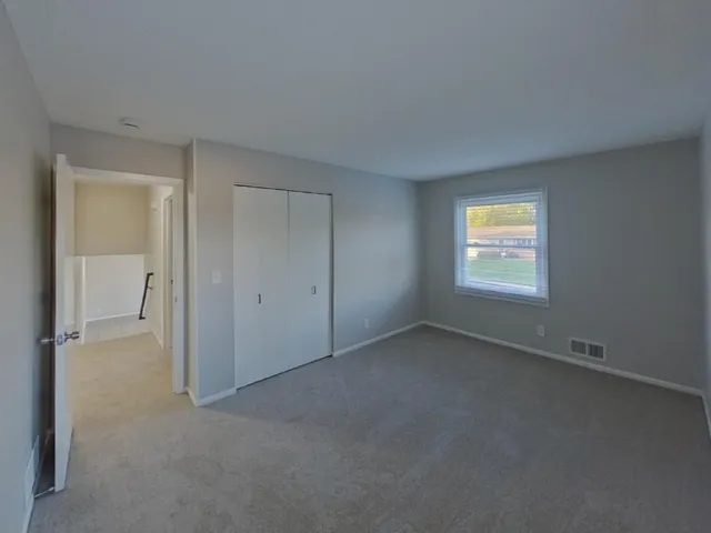 $2,399 | 3760 75th Street East, Inver Grove Heights, MN 55076