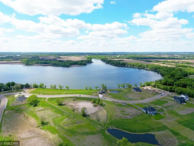 $419,900 | 7610 Lake John Drive, Annandale, MN 55302