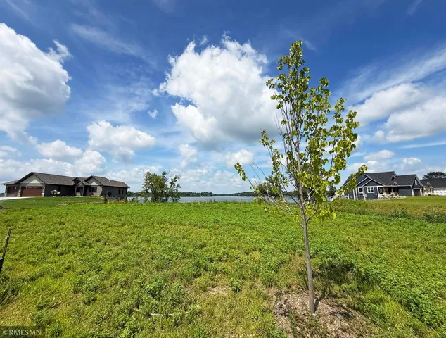 $419,900 | 7610 Lake John Drive, Annandale, MN 55302