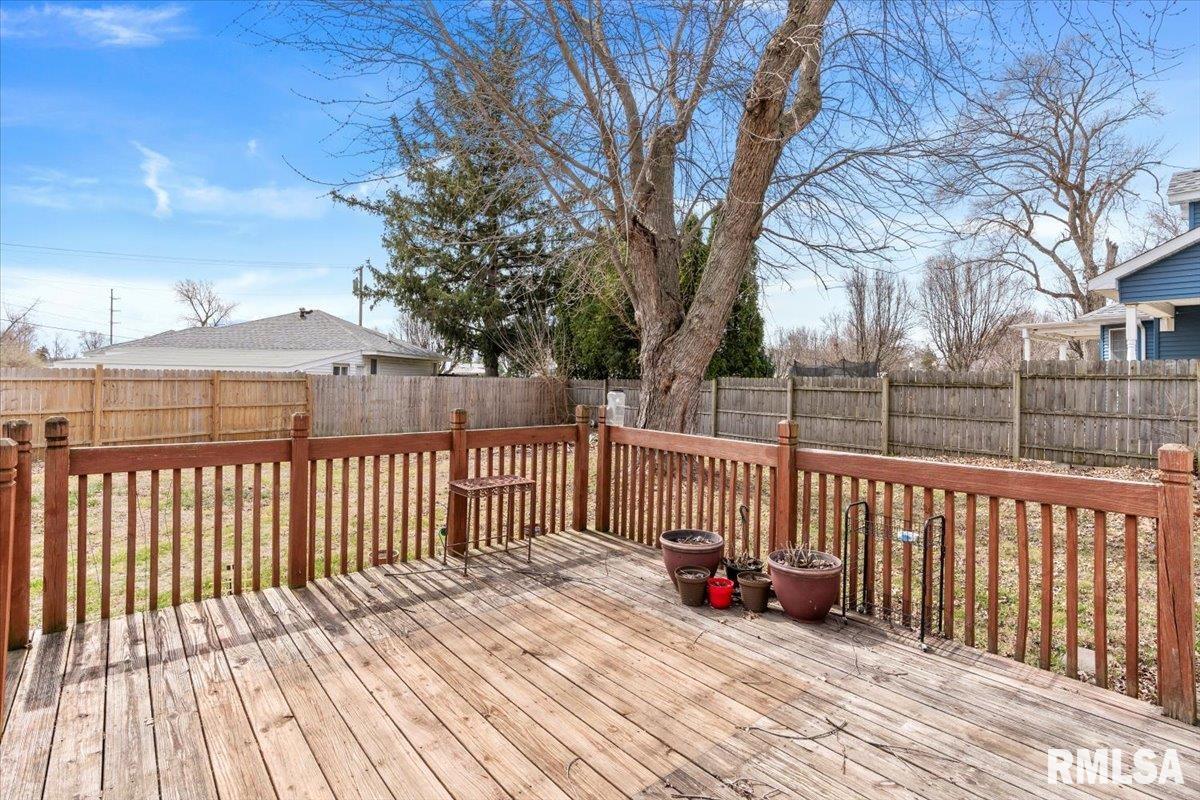 104 West Spruce Street Chatham, IL 62629 - Photo 30 of 32