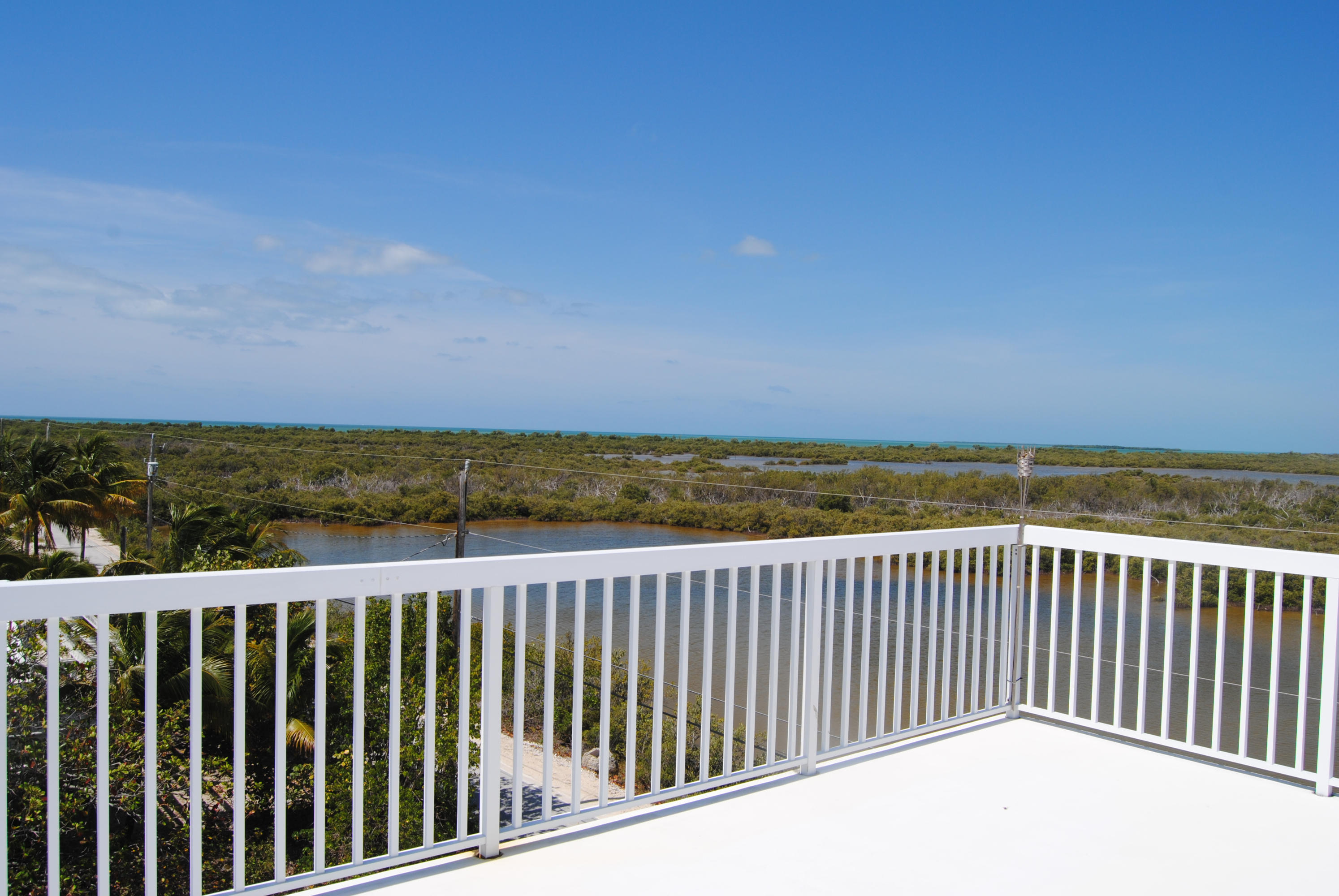 723 Indies Road Summerland Key, FL 33042 - Photo 21 of 28 observation deck views