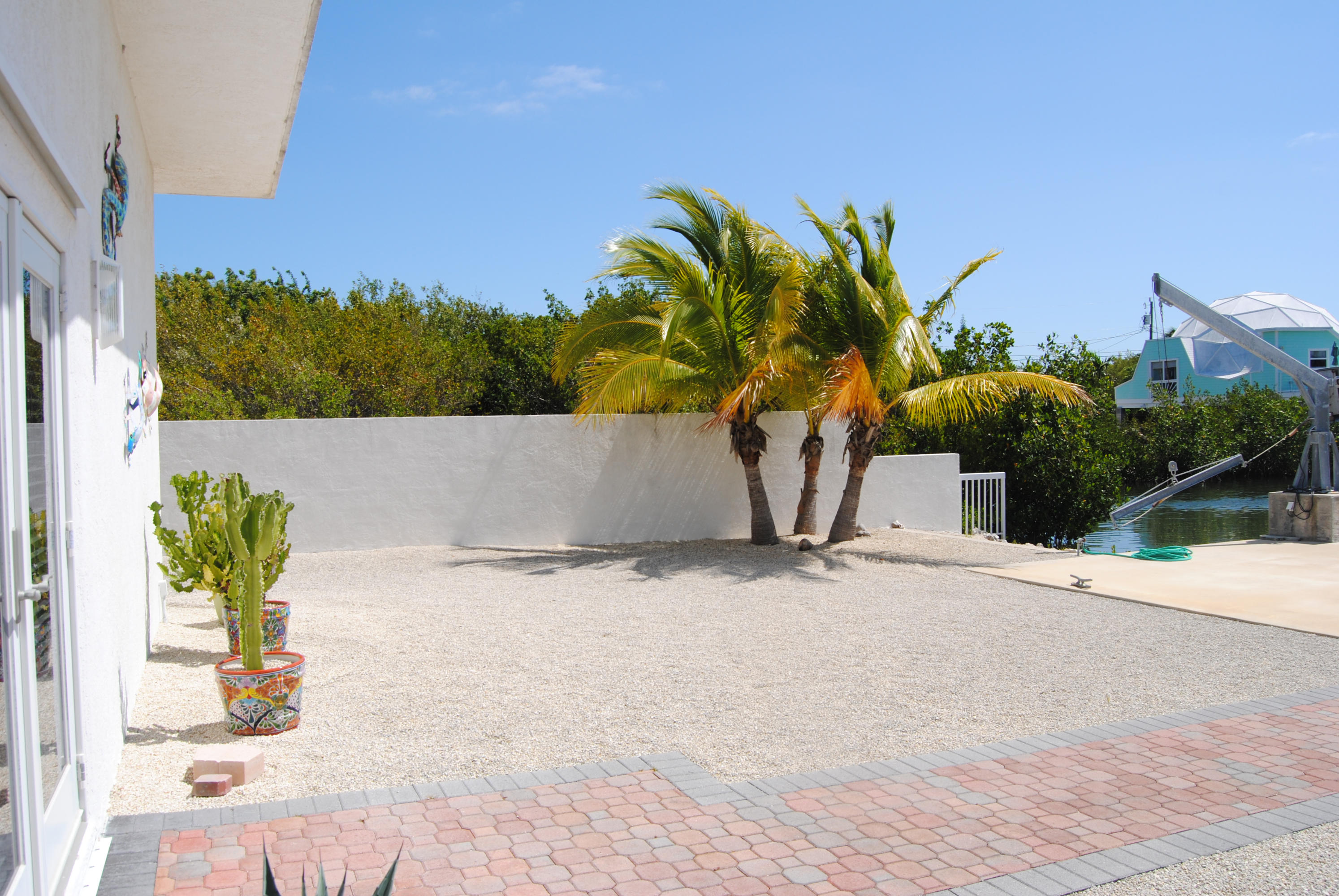 723 Indies Road Summerland Key, FL 33042 - Photo 26 of 28 Back Yard