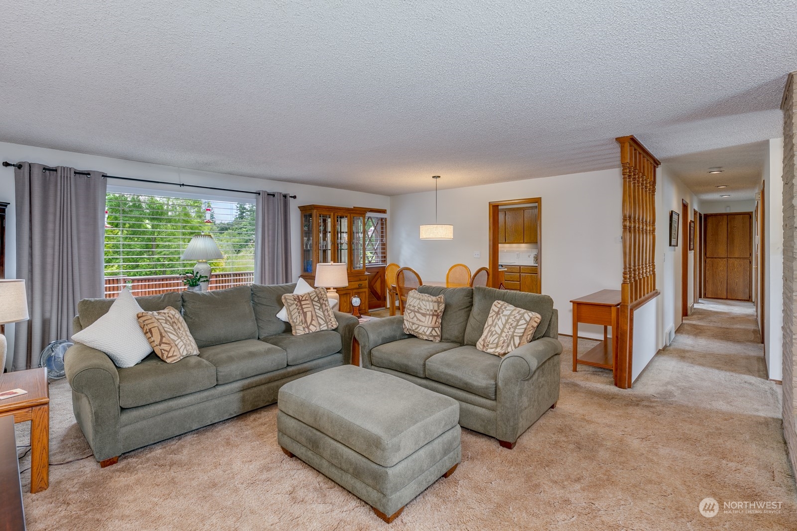 343 View Ridge Drive Everett, WA 98203 - Photo 12 of 34