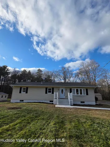 $389,900 | 12 Eddy Street, Saugerties, NY 12477