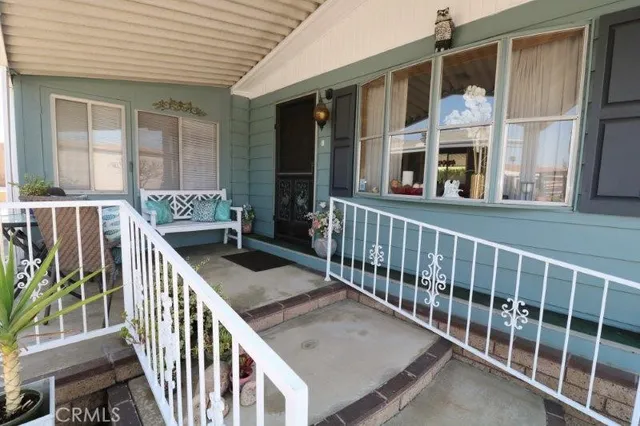 an outdoor view of the house