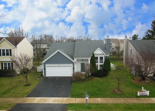$419,300 | 794 Burning Trail, Carol Stream, IL 60188