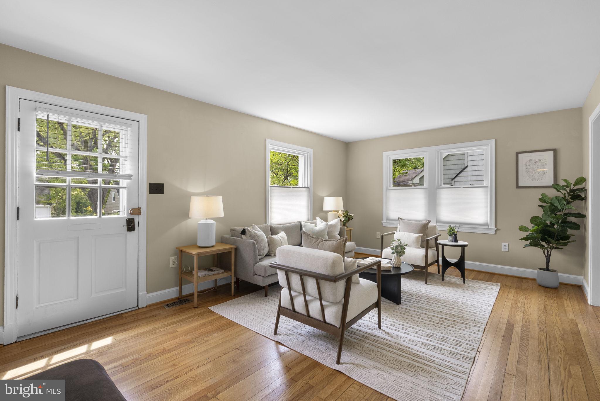 10604 South Dunmoor Drive Silver Spring, MD 20901 - Photo 6 of 32