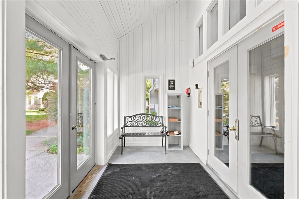 255 North Road, Unit 158 Chelmsford, MA 01824 - Photo 4 of 39