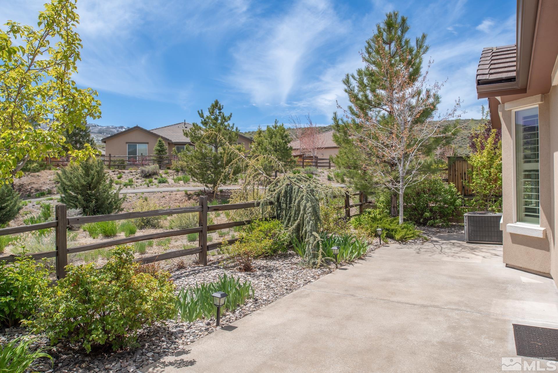 1235 Walking Stick Way Reno, NV 89523 - Photo 4 of 32 Photo 4