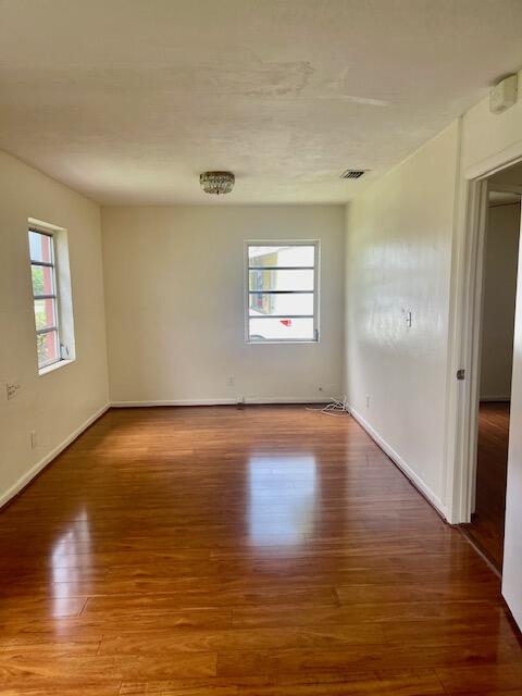 247 West 28th Street Riviera Beach, FL 33404 - Photo 12 of 35 Bedroom 1.2