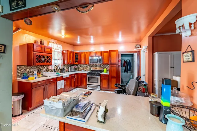 $297,500 | 325 Hulett Street, Schenectady, NY 12307