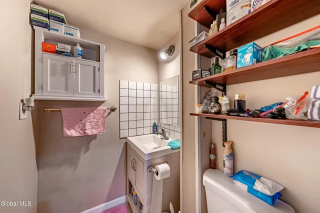 $297,500 | 325 Hulett Street, Schenectady, NY 12307