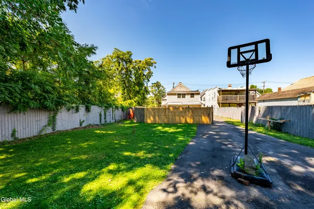 $297,500 | 325 Hulett Street, Schenectady, NY 12307