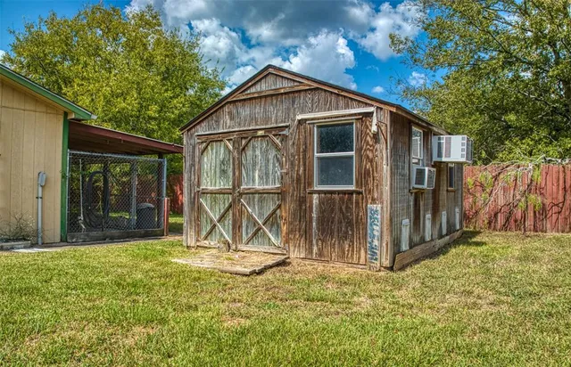 $234,500 | 385 County Road 161, Streetman, TX 75859