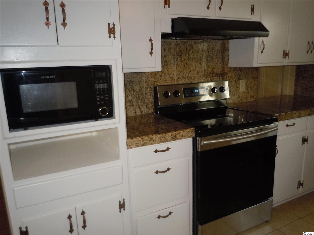 303 Stake Road Tabor City, NC 28463 - Photo 3 of 40 Gallery Image 3
