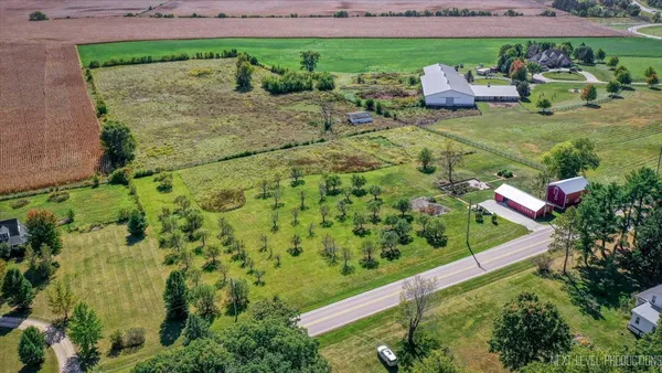 $399,000 | 2-s227 Green Road, Elburn, IL 60119