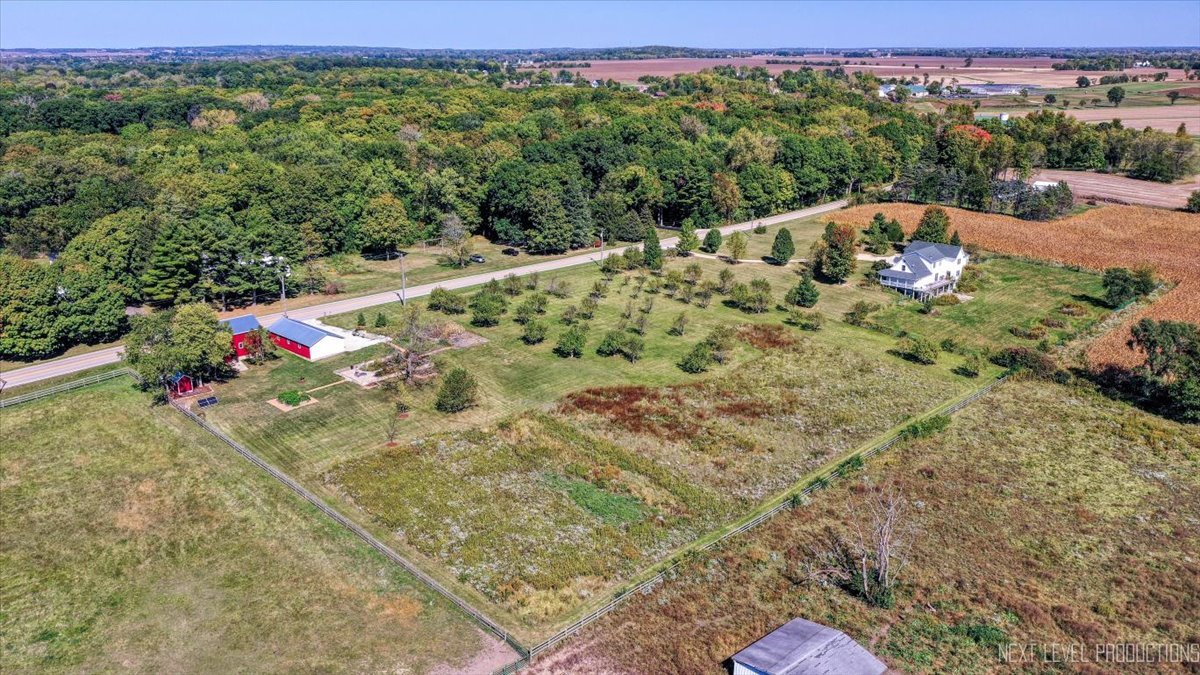 2-s227 Green Road Elburn, IL 60119 - Photo 9 of 9 a view of a field