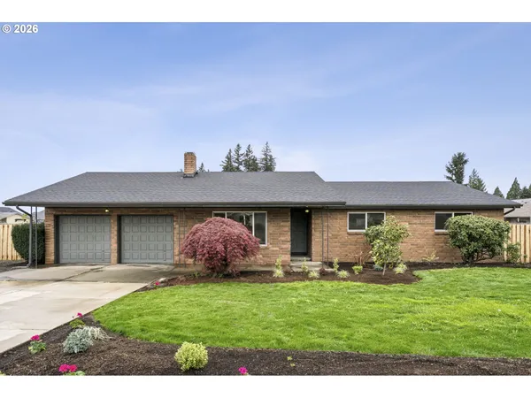 $579,000 | 1495 South Fir Street, Canby, OR 97013