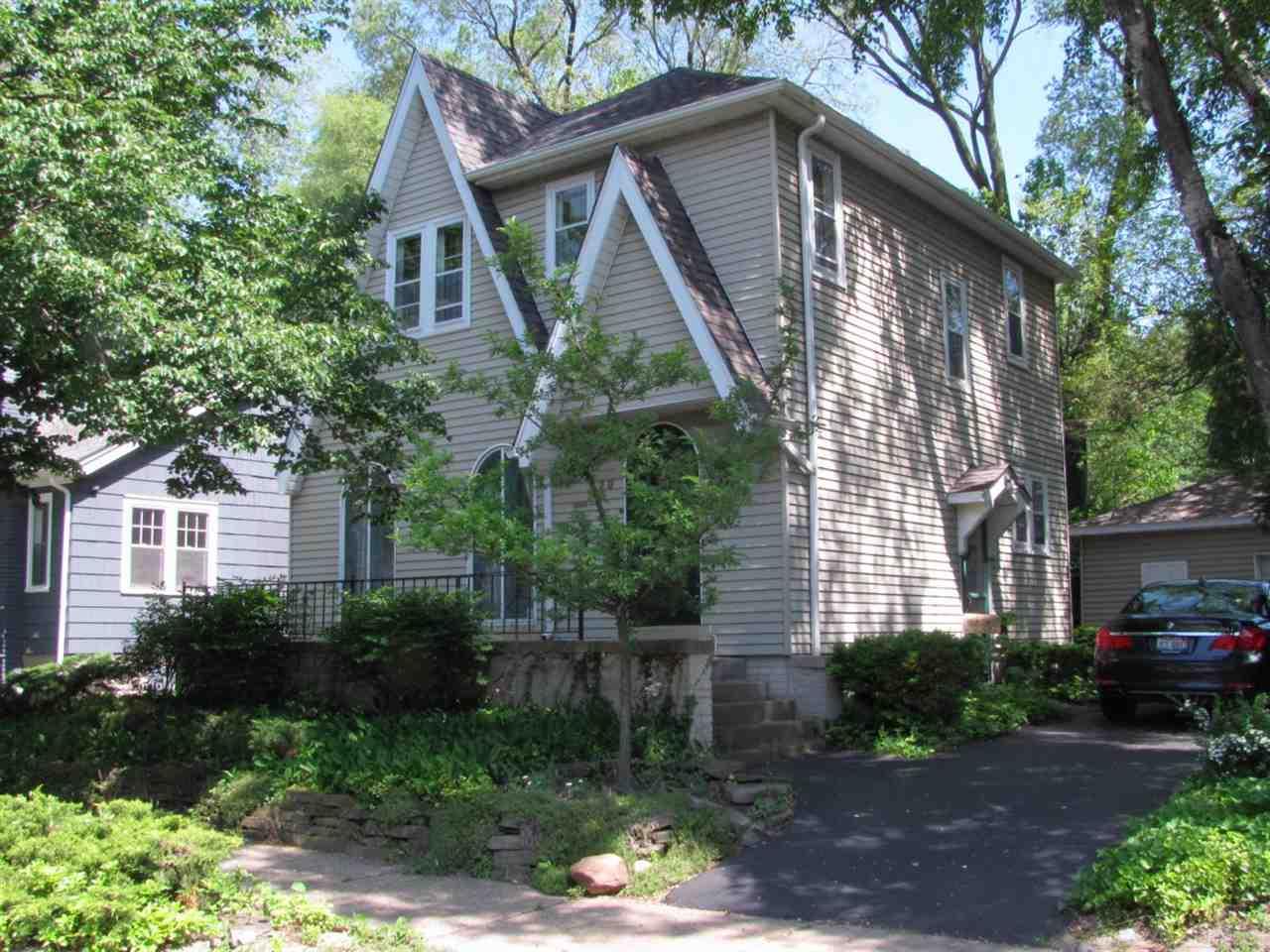 120 Mapleton Road Grosse Pointe Farms, MI 48236 - Photo 1 of 24