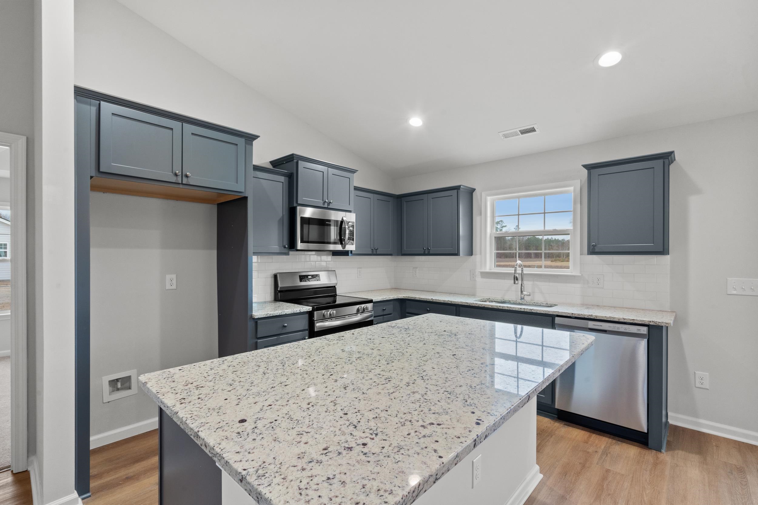 375 5th Avenue Aynor, SC 29511 - Photo 4 of 18