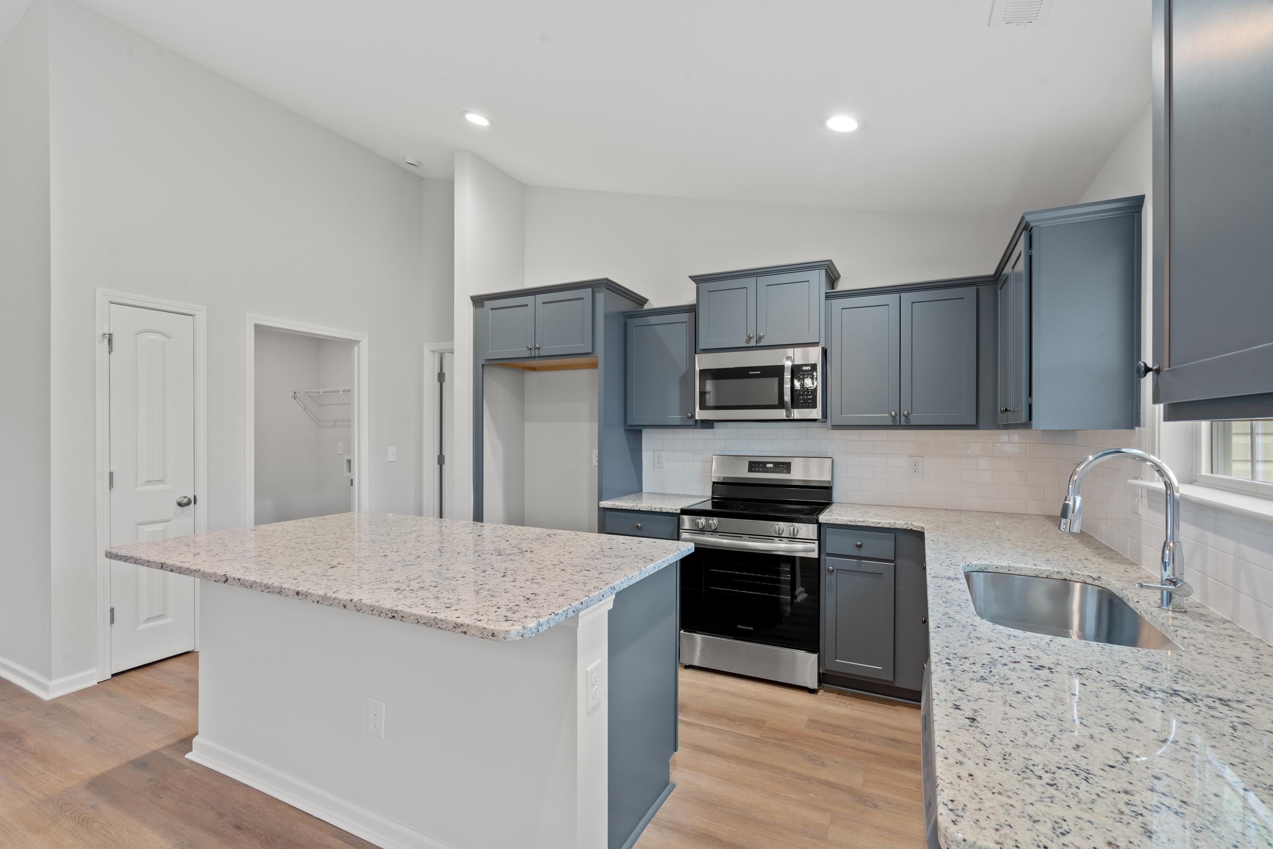 375 5th Avenue Aynor, SC 29511 - Photo 5 of 18