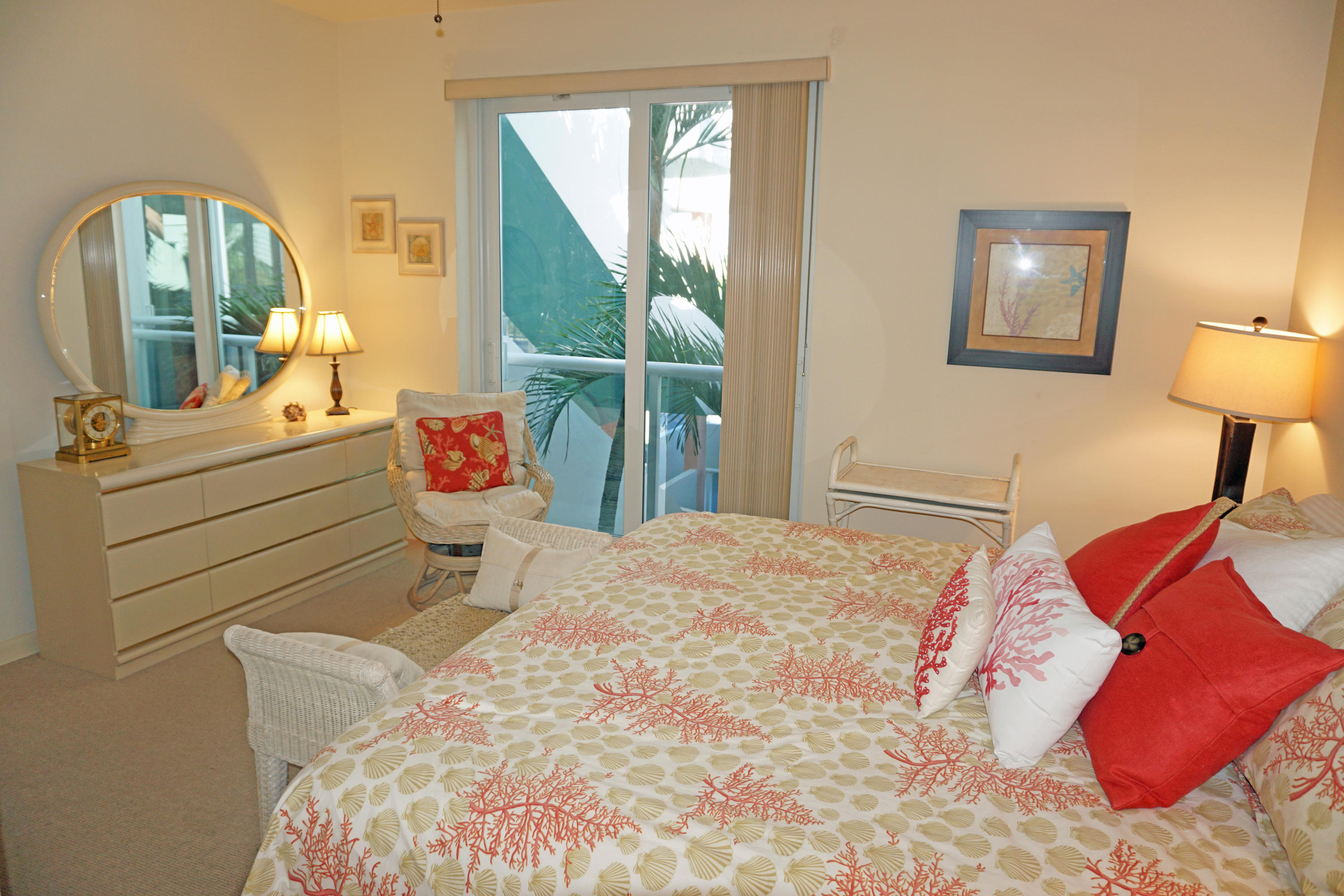 140 Inlet Way, Unit 312 Palm Beach Shores, FL 33404 - Photo 18 of 31 Master Bedroom