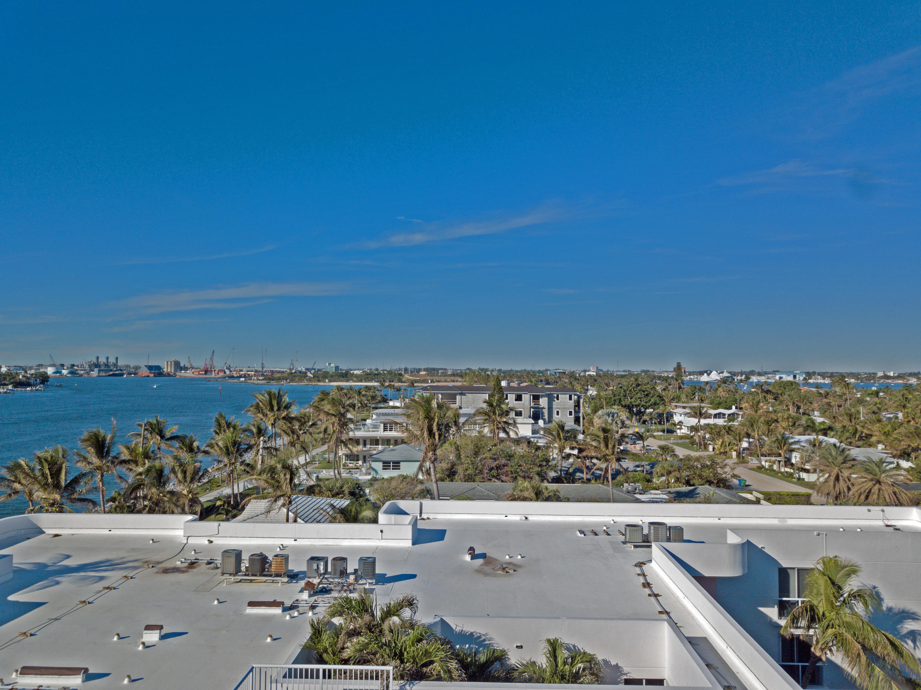140 Inlet Way, Unit 312 Palm Beach Shores, FL 33404 - Photo 6 of 31 Looking West