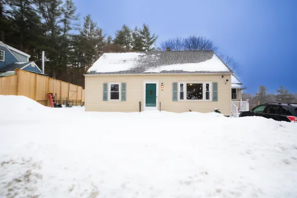 $495,000 | 99 Back River Road, Dover, NH 03820