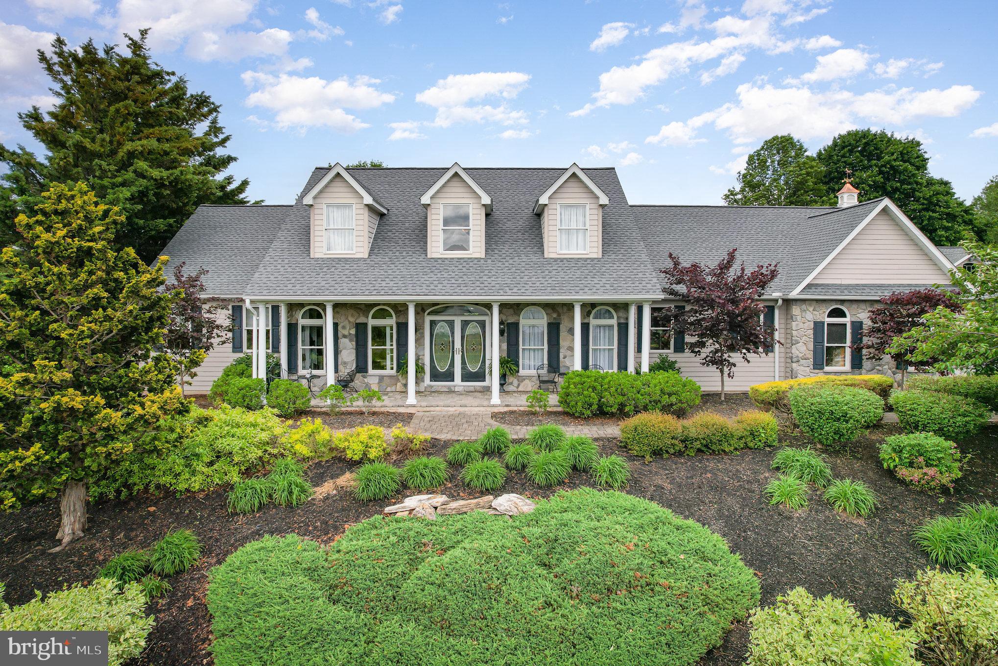 148 Lawn Road Palmyra, PA 17078 - Photo 3 of 61 Gallery Image 3
