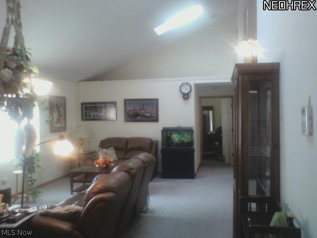 18206 Whitney Road Strongsville, OH 44149 - Photo 3 of 6