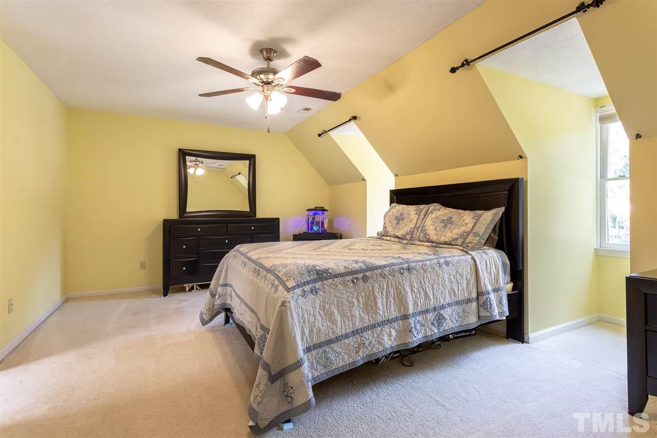 5608 Preston Place Raleigh, NC 27604 - Photo 14 of 22 Gallery Image 14