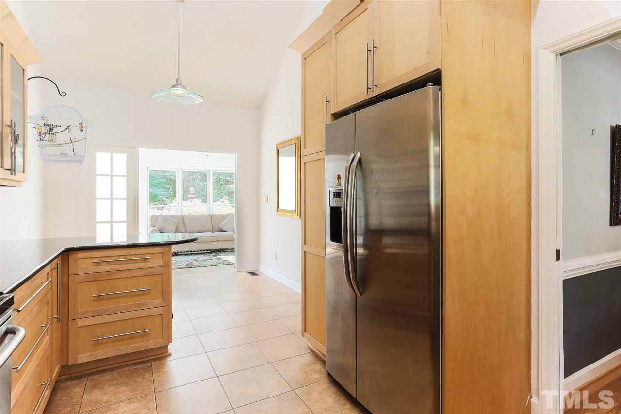 5608 Preston Place Raleigh, NC 27604 - Photo 6 of 22 Gallery Image 6