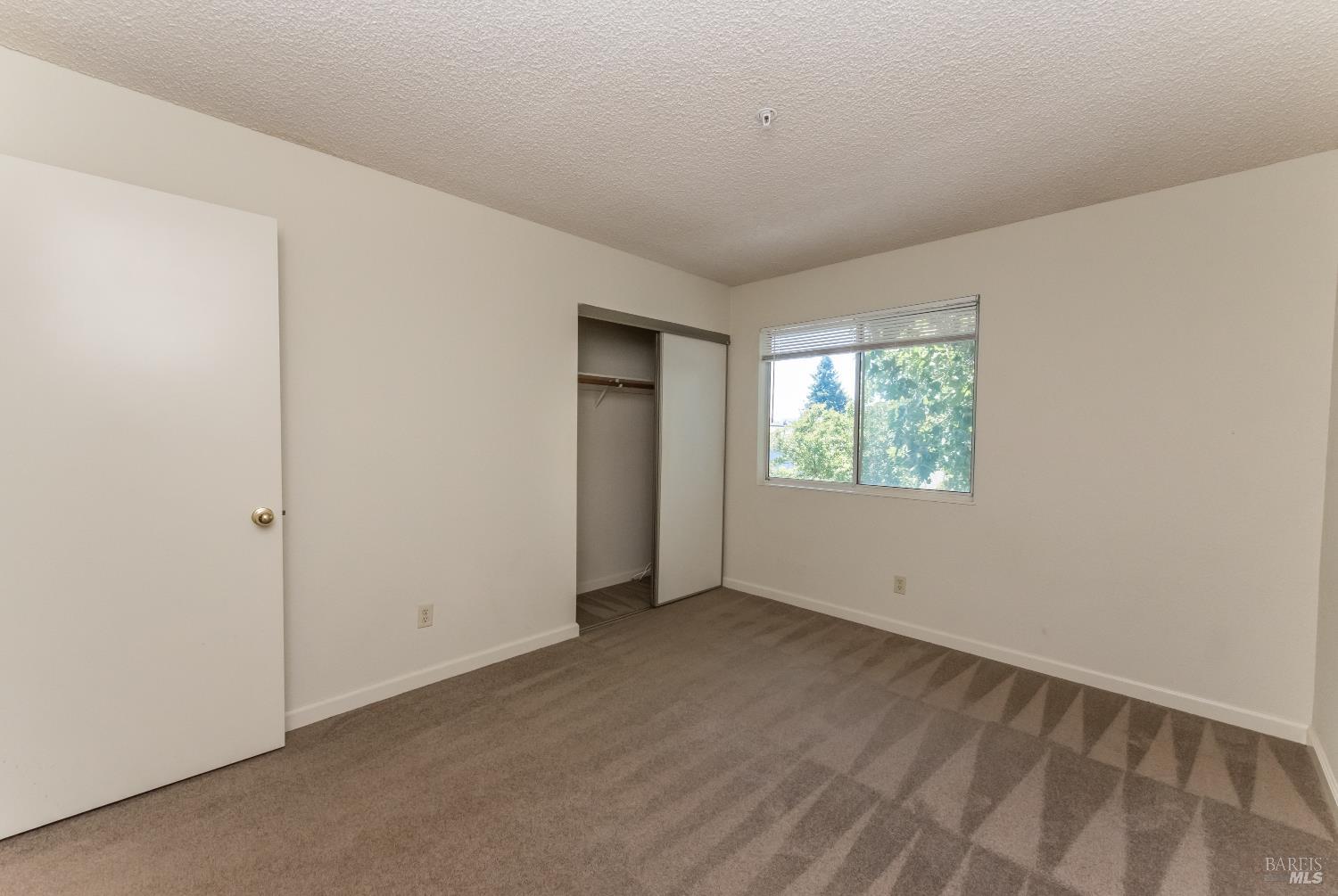 7 Meridian Circle Rohnert Park, CA 94928 - Photo 19 of 28
