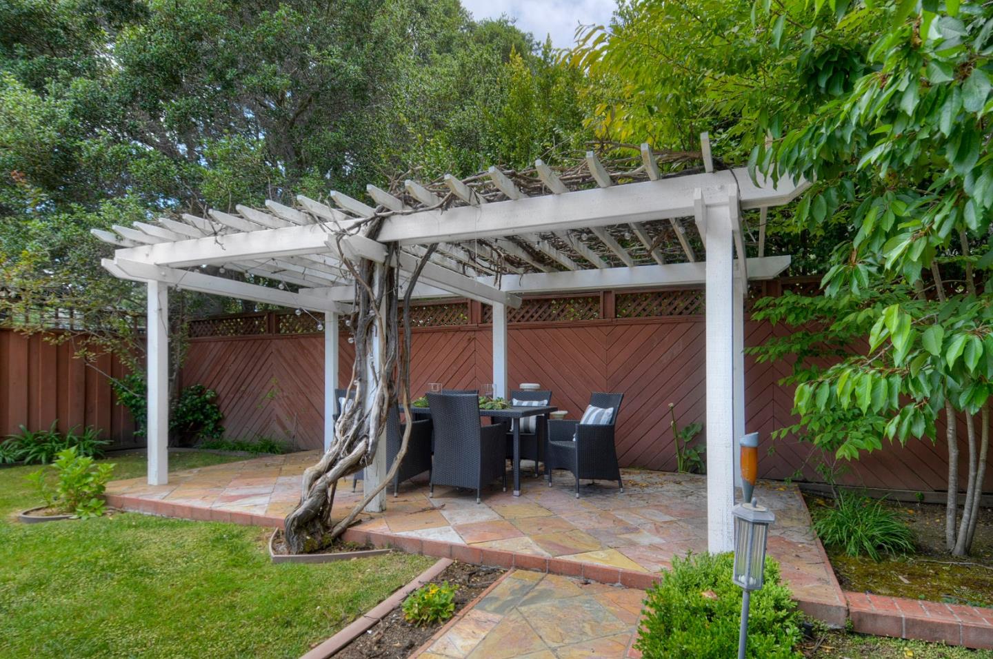 307 Engle Road San Mateo, CA 94402 - Photo 19 of 22 Gallery Image 19
